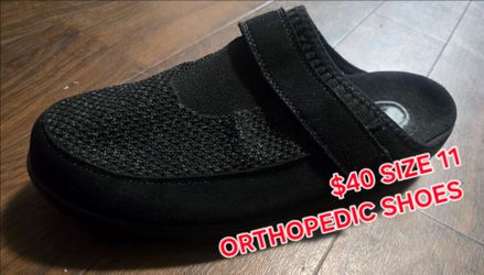 Black Orthopedic Slip-On Shoes Size 11