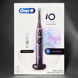Oral B iO Series 7, NEW, Rechargeable Toothbrush Black Onyx, Bluetooth, Charger, 2 Heads, Case
