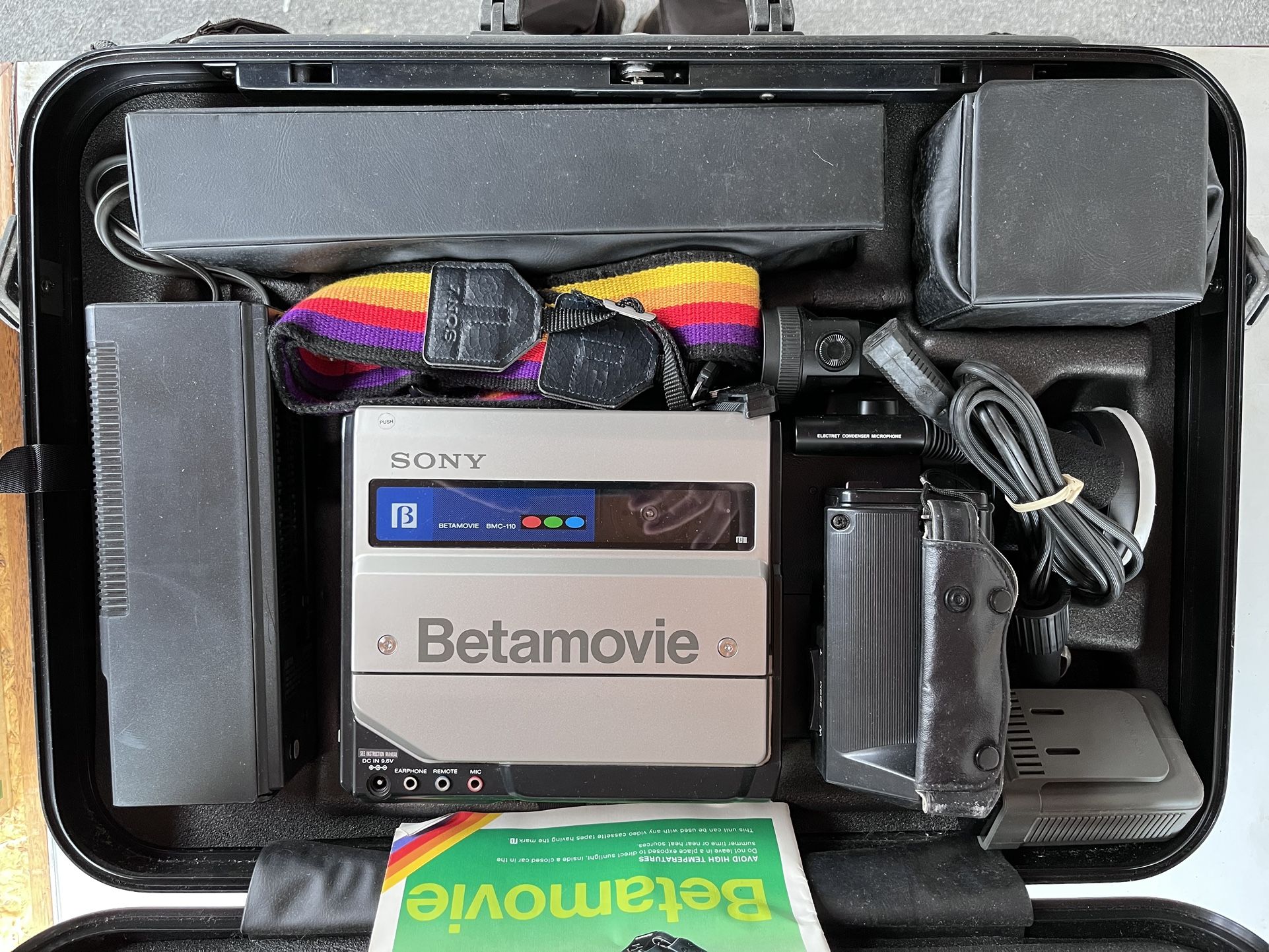 Sony BMC-110 Beta movie Camera And 12 Cassettes