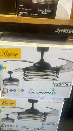 SaleSumo Fanaway ceiling fan