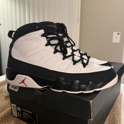Jordan 9 - Space Jam OG - Size 10