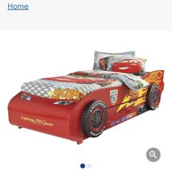 Disney Lightning McQueen Trundle Twin Bed w/Spoiler