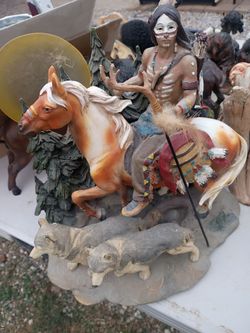Native American sculpture