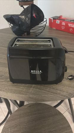 Black toaster