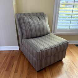 Accent Armless Chair - EXCELLENT condition! 