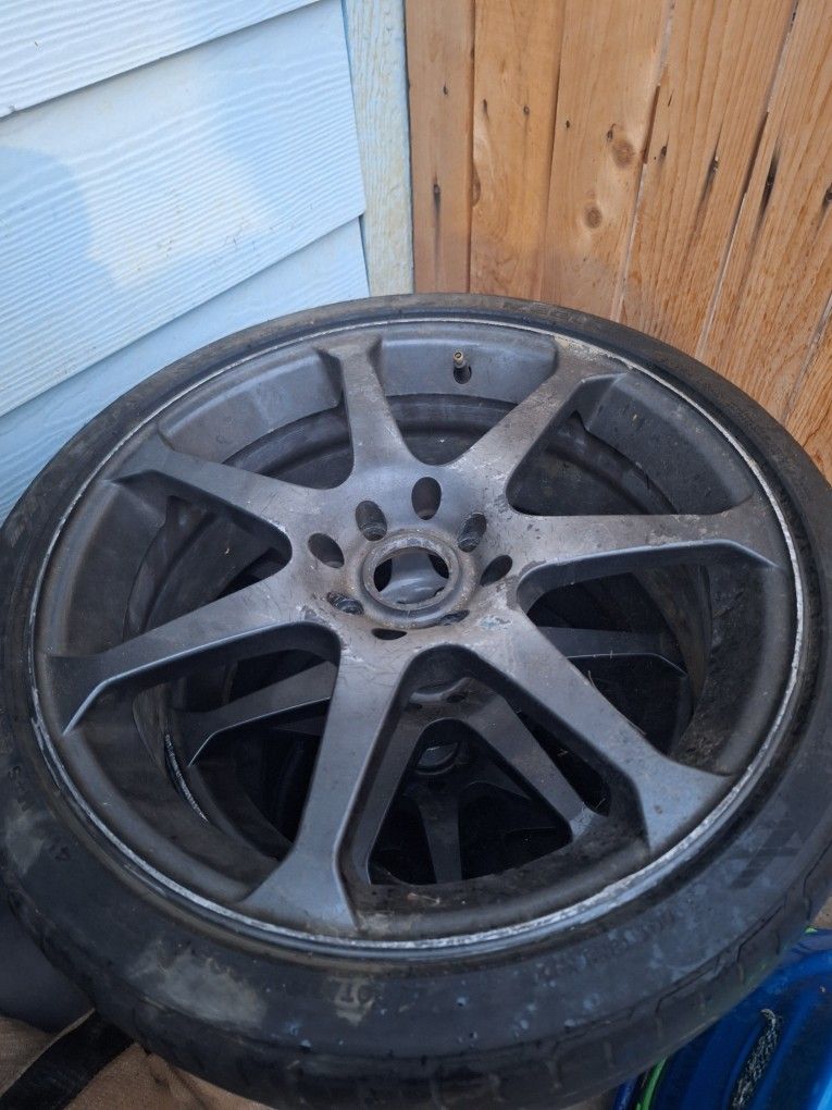 17 inch 4 Lugg Universal