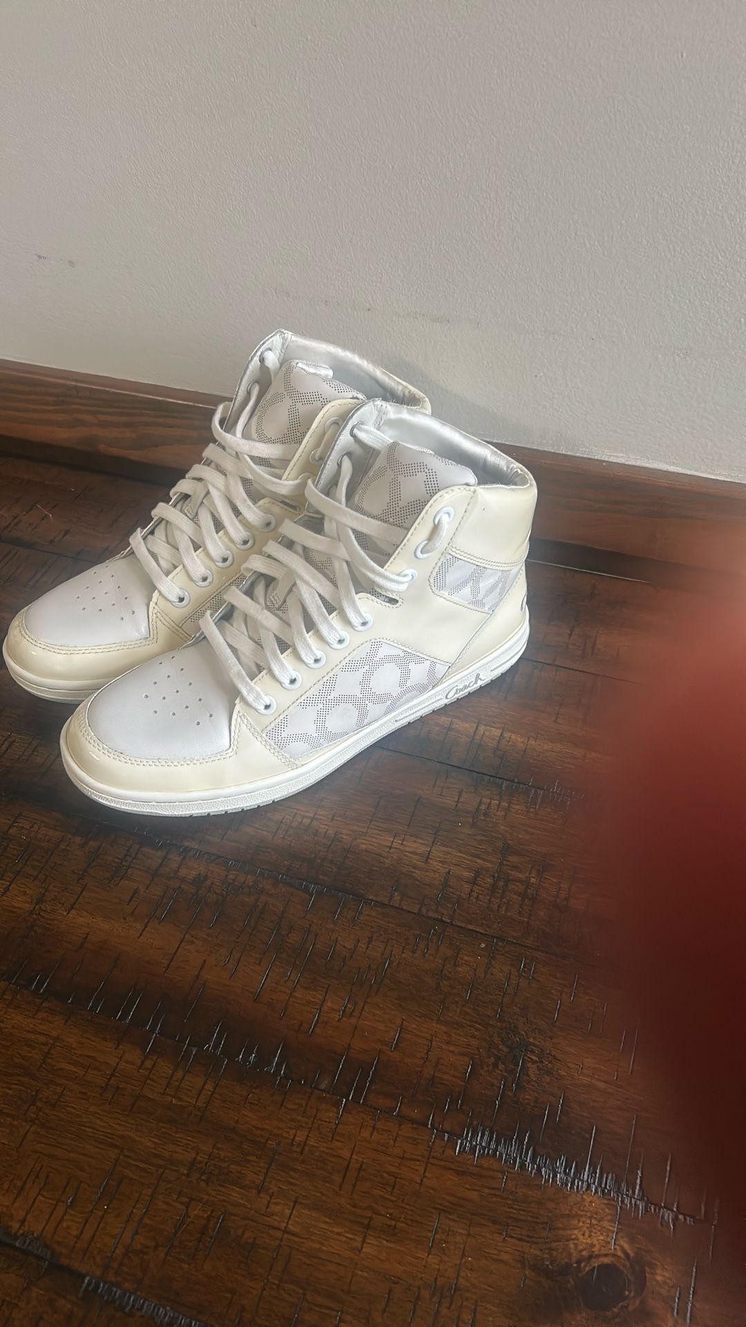 White Women Coach Shoes Size 9.5 M