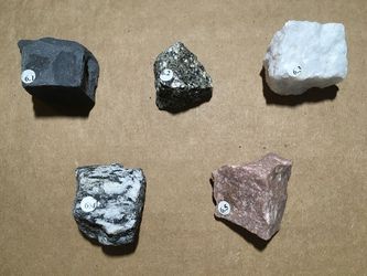Ward’s Mineral and Rock Collection 25 samples Thumbnail