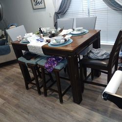 Table Set 54inch With 4 Chairs And 2 stools Table Also Open Up Wire With Built-in Level Inside