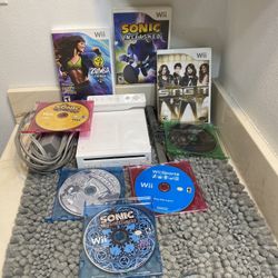 Nintendo Wii Bundle 