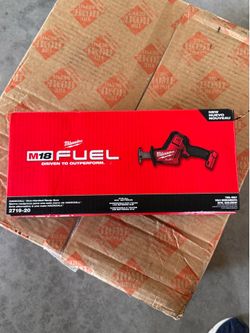 $160 New Milwaukee M18 FUEL 18V Lithium-Ion Brushless Cordless HACKZALL Reciprocating Saw (Tool-Only)