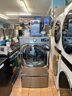 LG 9.0 Cu.Ft. Front Load Gas Dryer with Pedestal