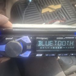 STEREO CD AUX USB BLUETOOTH GOOD CONDICIÓN ABLO ESPAÑOL 