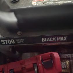 Black Max 7125/5700W Generator