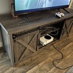 Entertainment Stand 