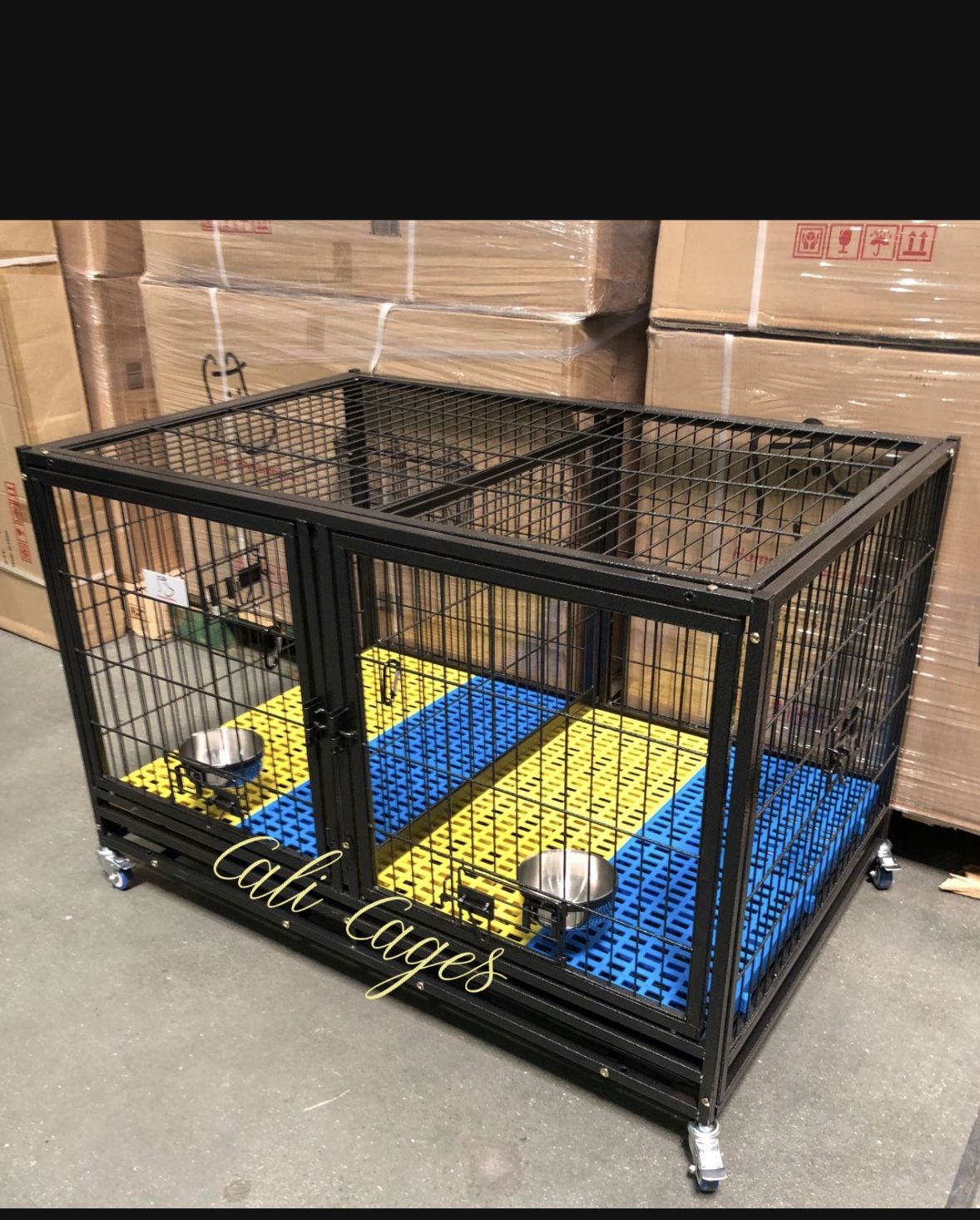Dog Pet Cage Kennel Size 43 With Divider Plastic Floor And Feedin