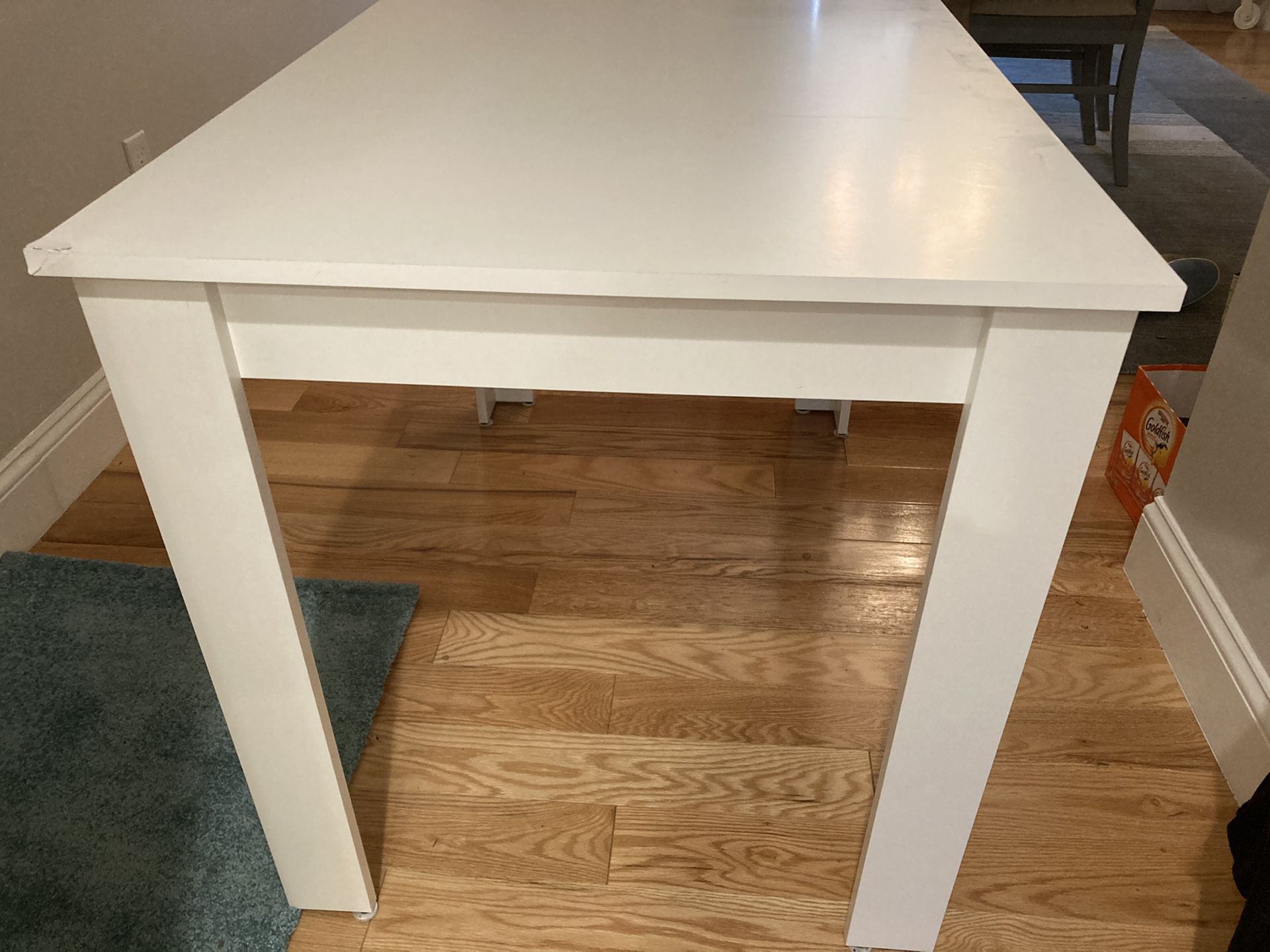 Small White Kitchen Table