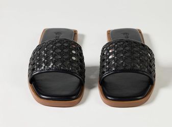 The Drop- Oslo One Band Sandal Black Woven Women