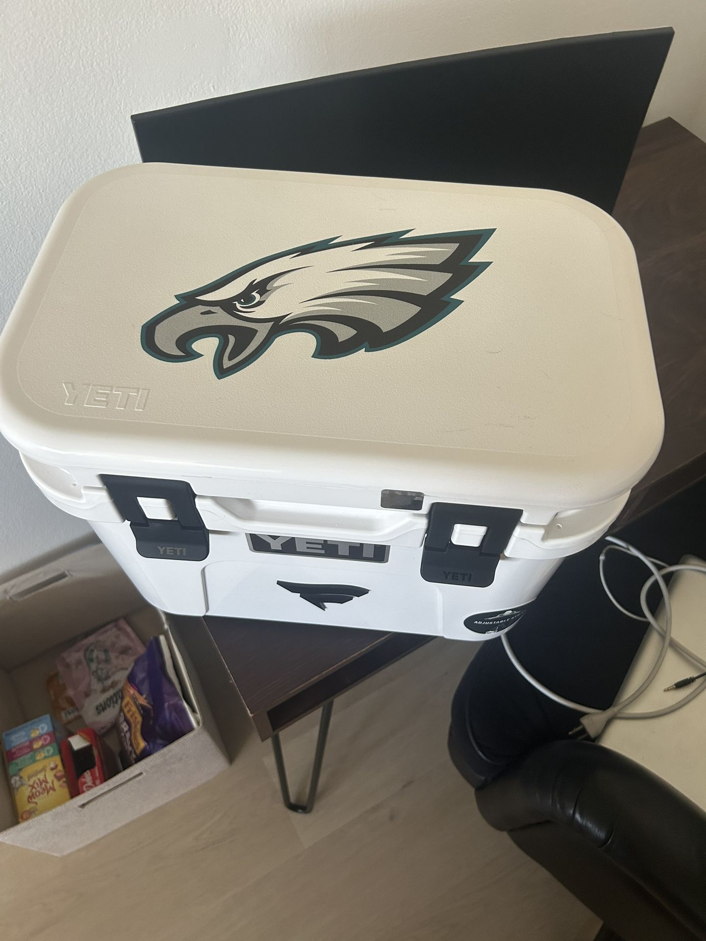 Yeti eagles Cooler