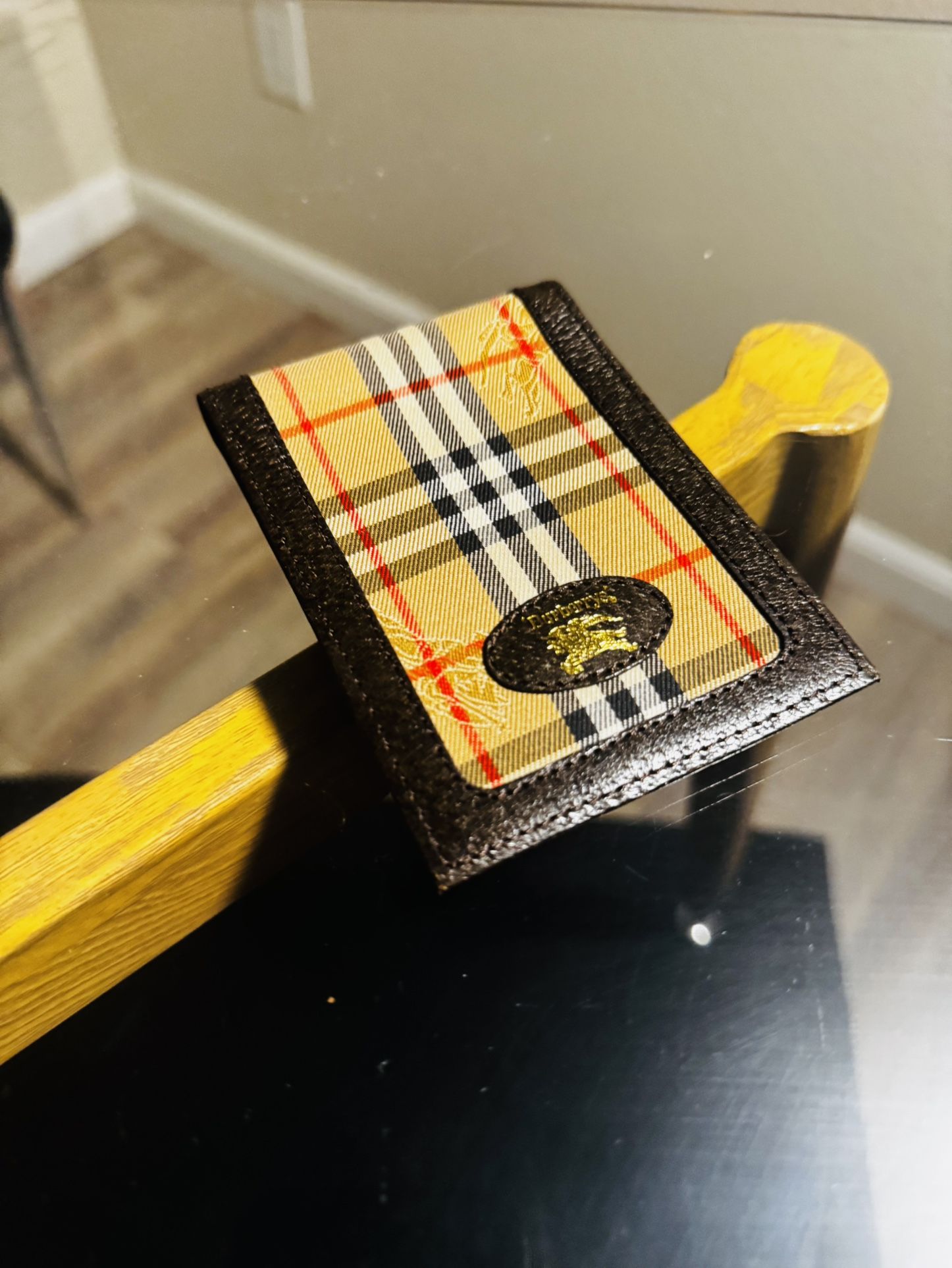 Burberry ID Case Carrier
