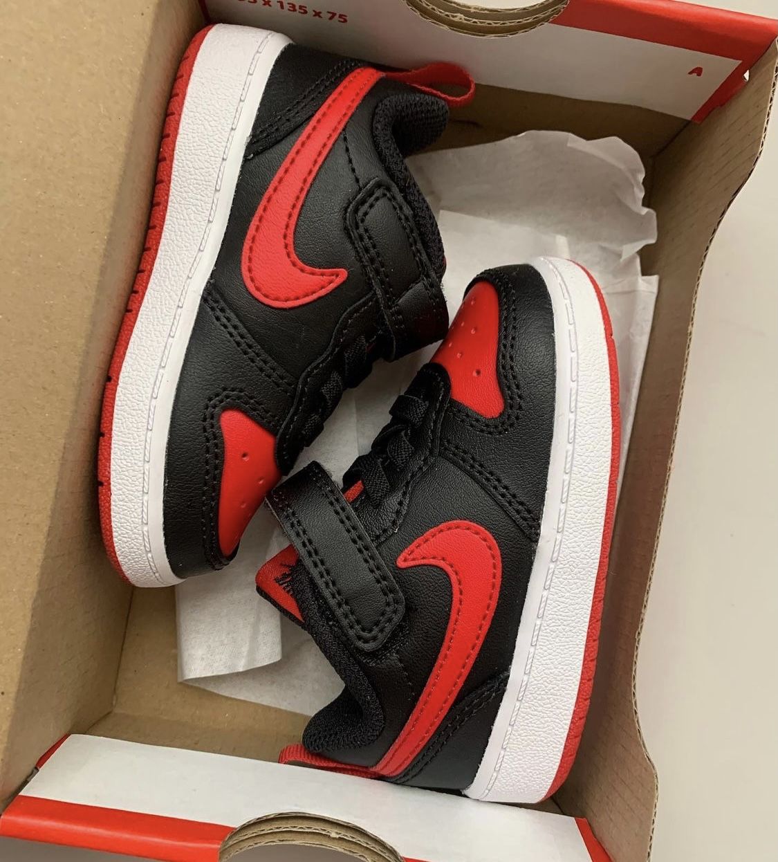 Nike Bordough Low Red/black 