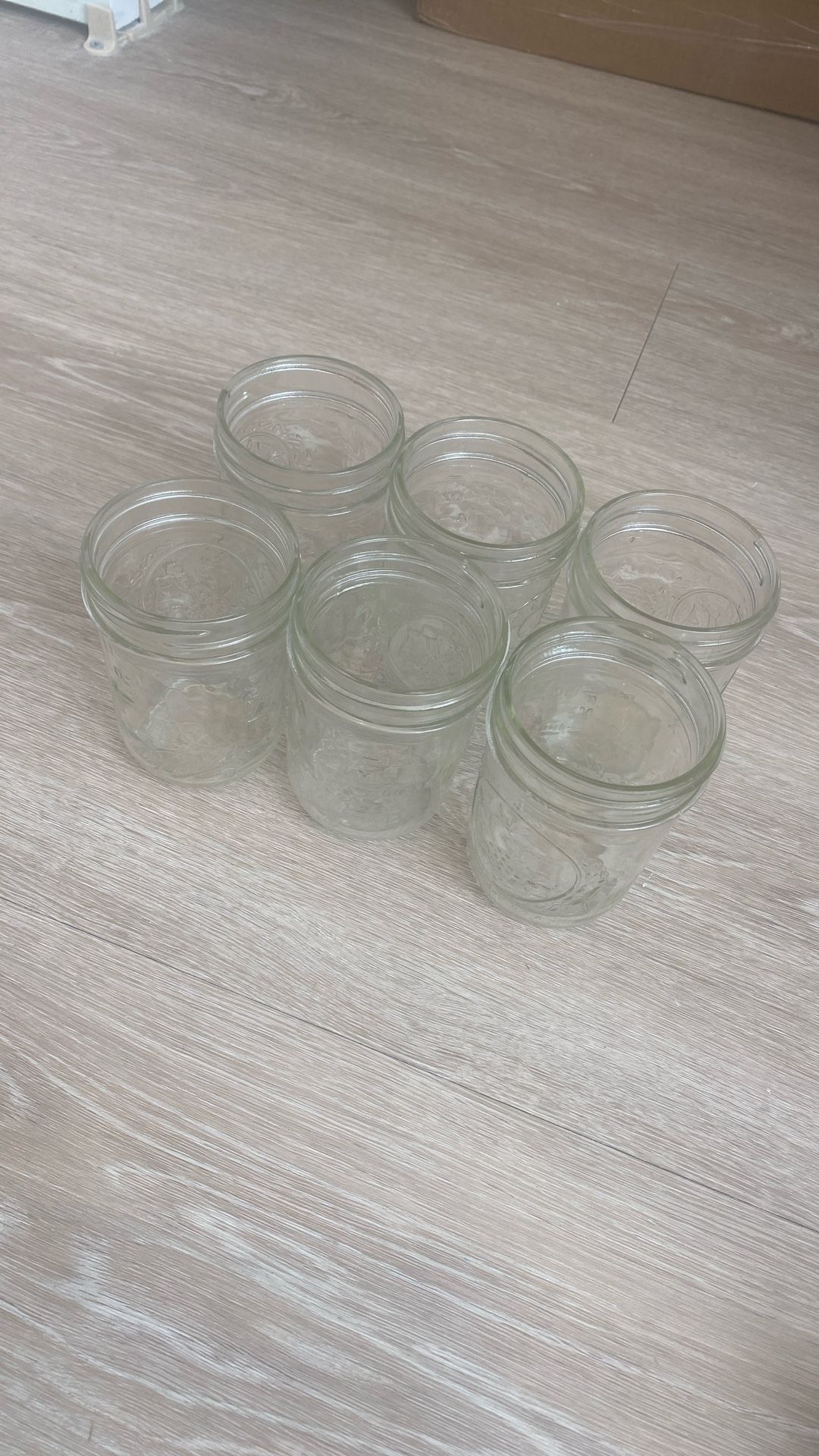 6 mason jars 4 oz