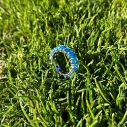 High quality costume, jewelry ring, size 6