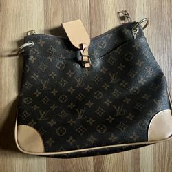 Lv Purse
