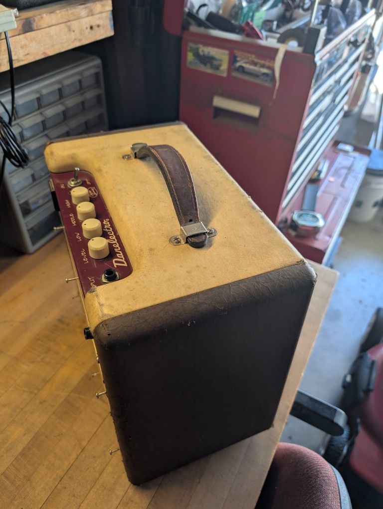 Danelectro Amp 
