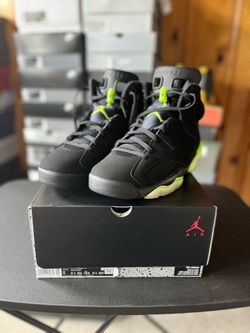 AJ6 “Electric Green”