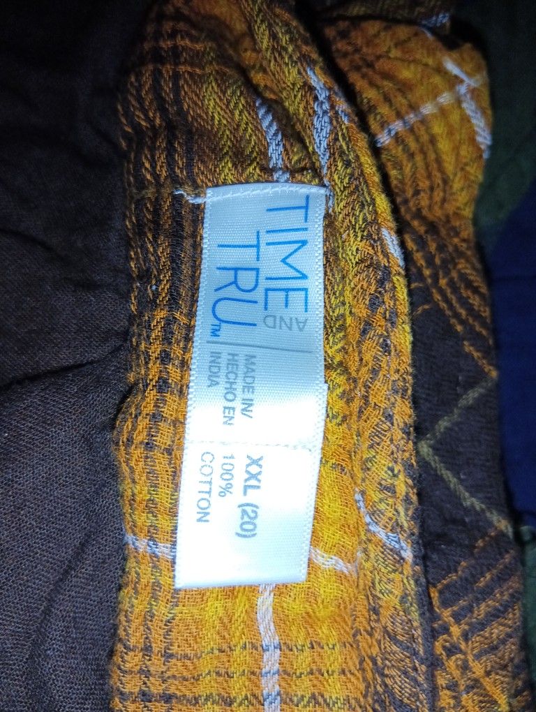 Dos Blusas Size XXL