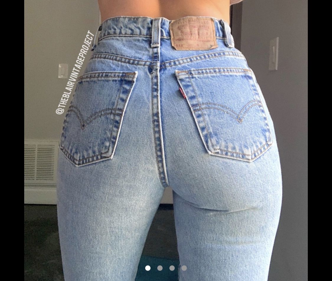 VINTAGE LEVIS FROM THE BLAIRVINTAGEPROJECT Collectibles & Art