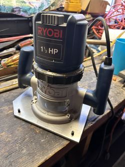 Ryobi R160U 1.5 HP fixed-base corded router