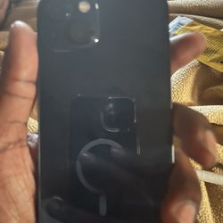 iPhone 13s
