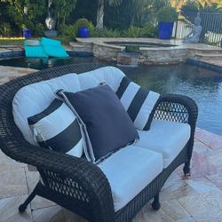 Outside Furniture 