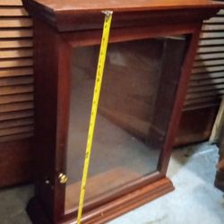 Small Display Cabinet 