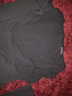 Black Off-the-Shoulder Ruched Long Sleeve Crop Top