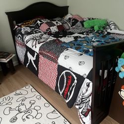  Full Bed With Box Spring And Mattress