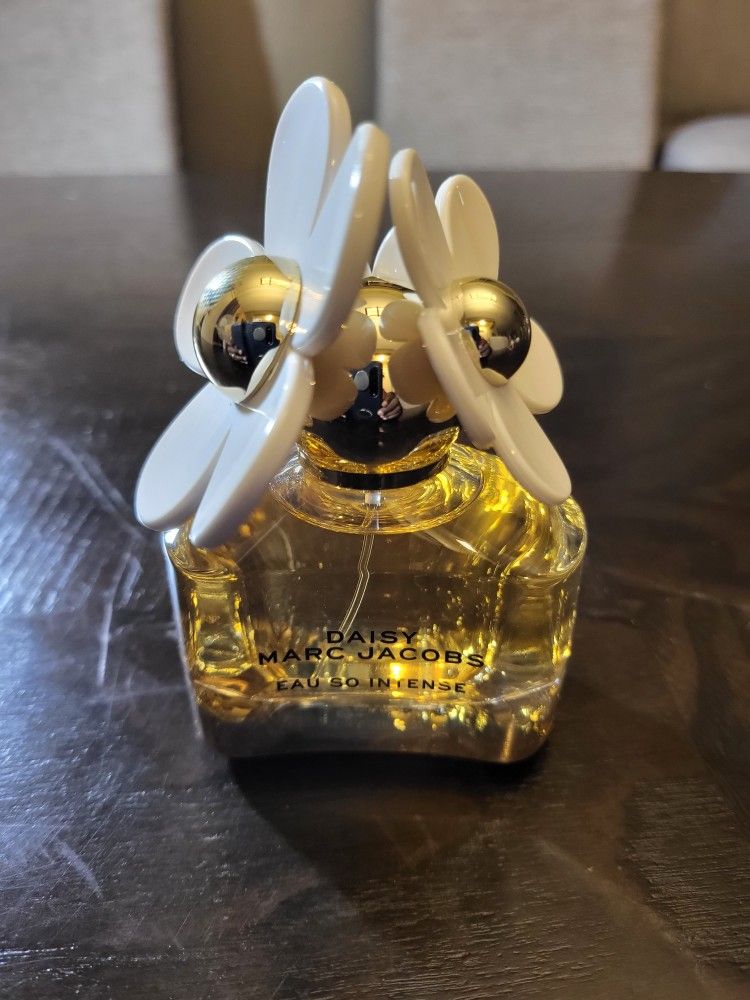 perfumes collections! Available for sale!
Prices Each $ All Authentic!
.