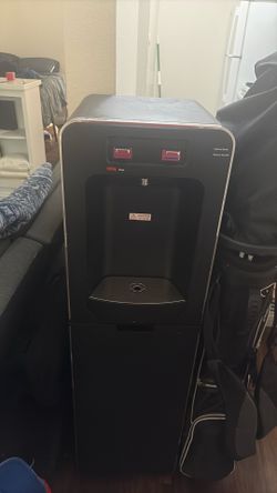 Water dispenser