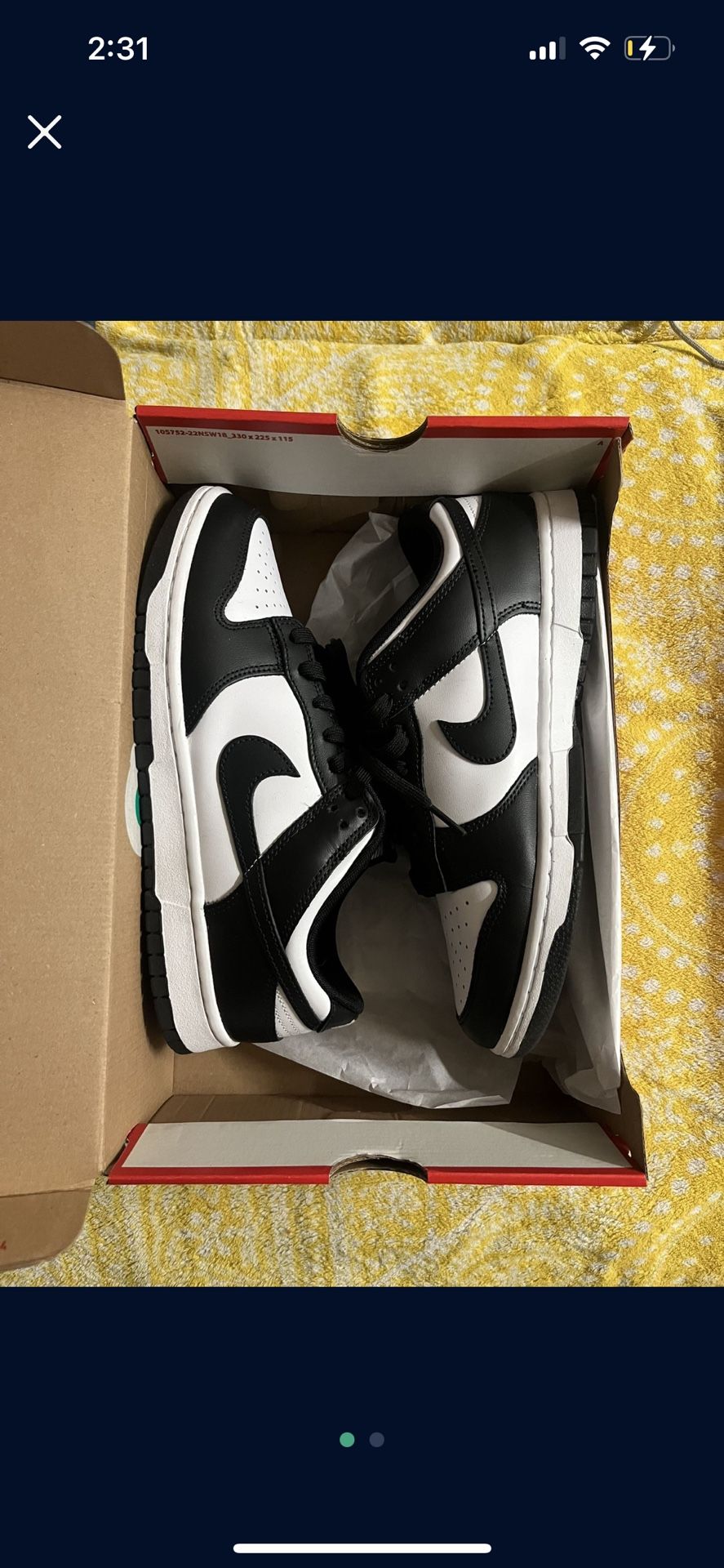 Nike Panda Dunks Sz9.5 $70