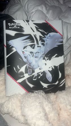 White Flare Binder Pokemon with Cards