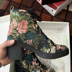 Womens Heels Size 7