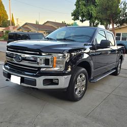 2020 Ford F-150 XLT CREW CAB BLACK