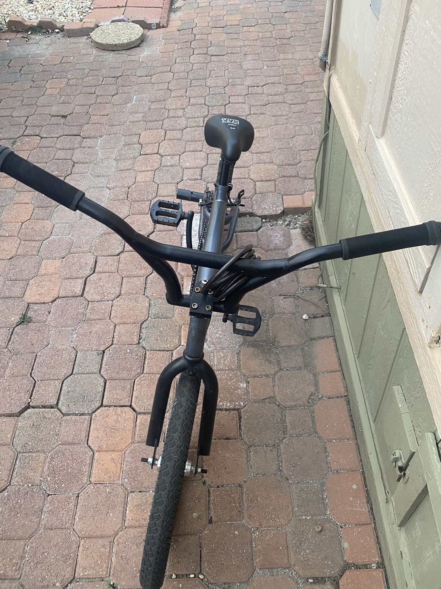 BMX Diamondback Grind Pro Grey 20inch for Sale in Santa Clarita CA OfferUp