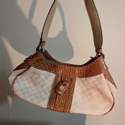 Elegant Brown and Cream Women's Bag