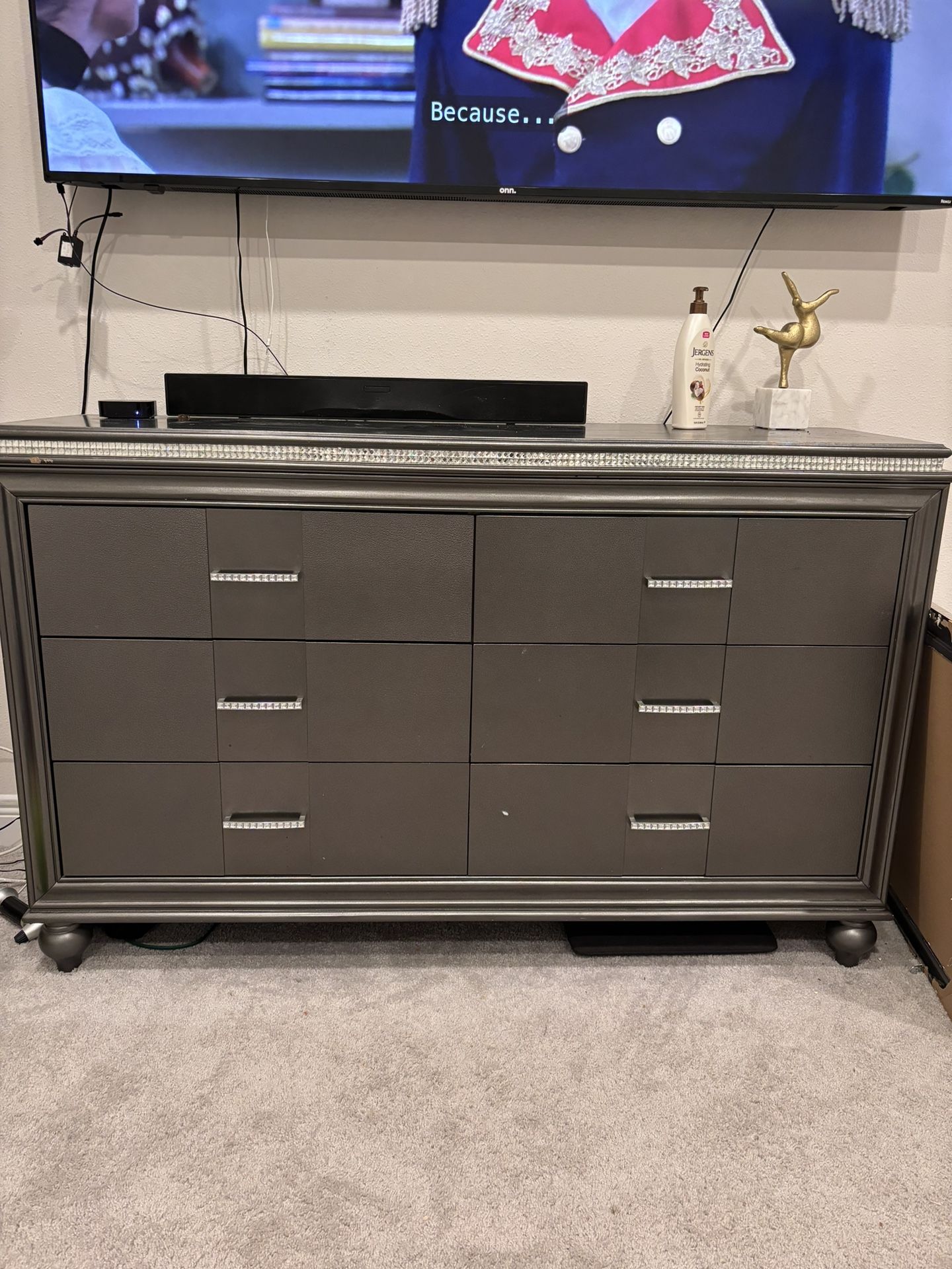 Grey Dresser