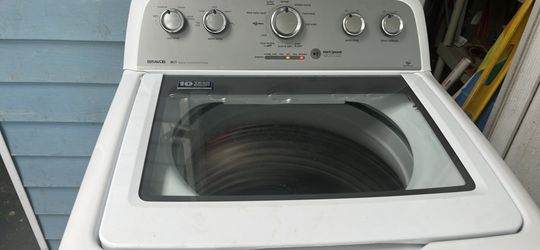 Maytag Bravo Washing Machine Runs Perfect