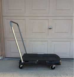 Rubbermaid Commercial Products Triple Trolley, a heavy-duty folding platform cart and hand truck.