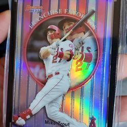 Mike Trout Bowman's Best Holo